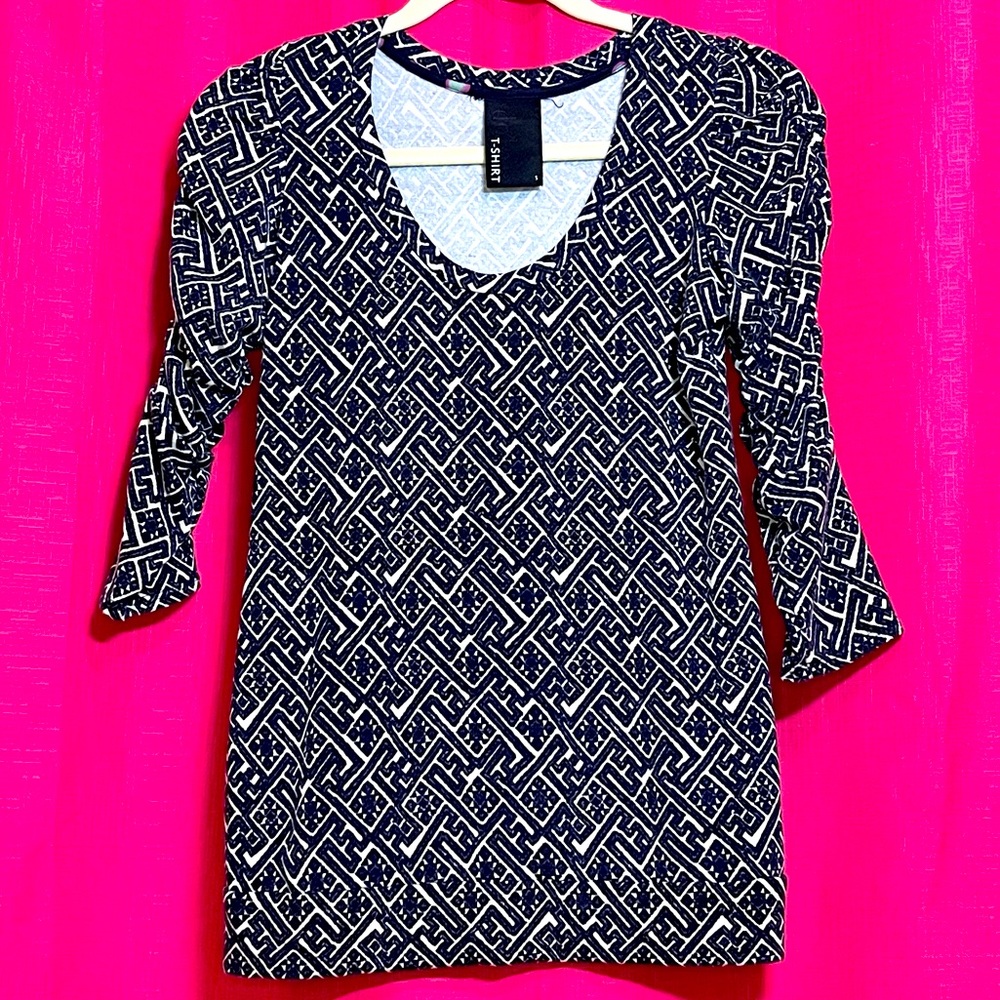 ANTHROPOLOGIE DOLAN T-SHIRT SIZE S